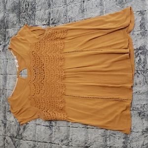 Yellow/golden lace top